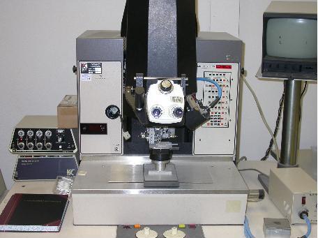 K&S 1470 Wedge Bonder